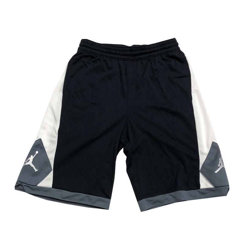 Short Authentic Triangle Kid Jordan Basketmania